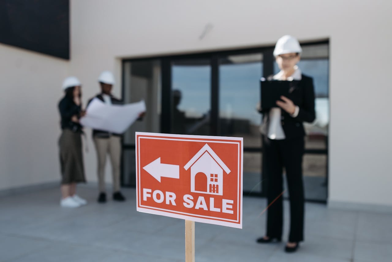 Residential vs. Commercial Real Estate: Key Differences